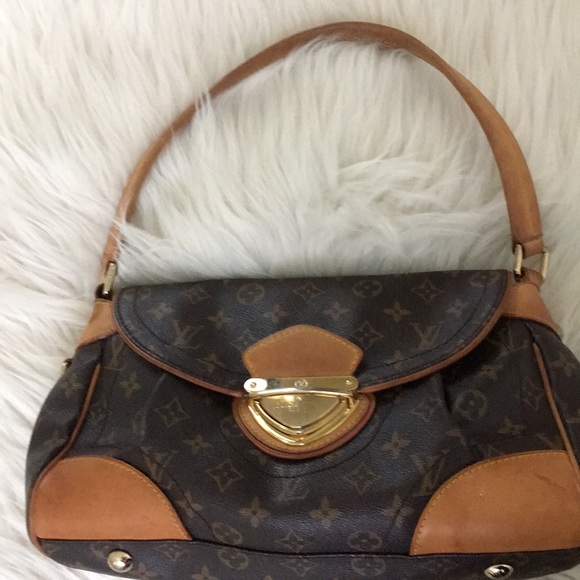 Louis Vuitton Handbags - Louis Vuitton LV Beverly MM Shoulder Bag